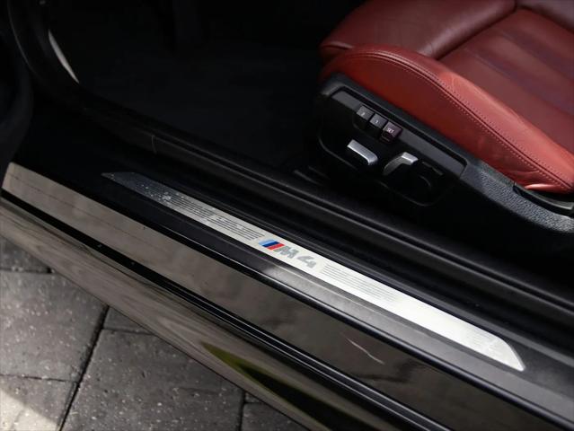 2016 BMW M4 Standard