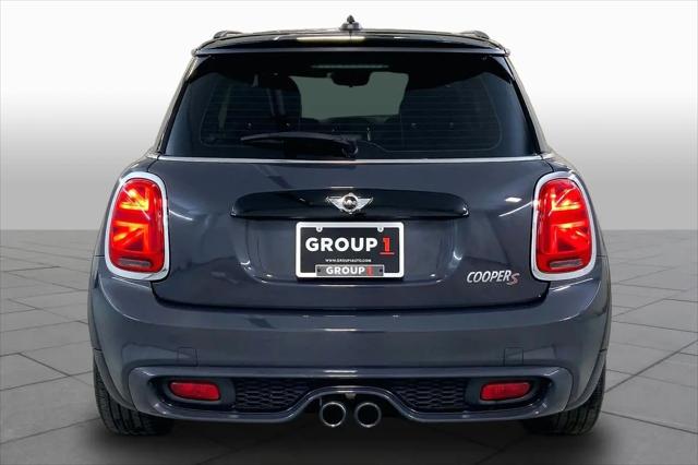 2016 MINI Hardtop Cooper S