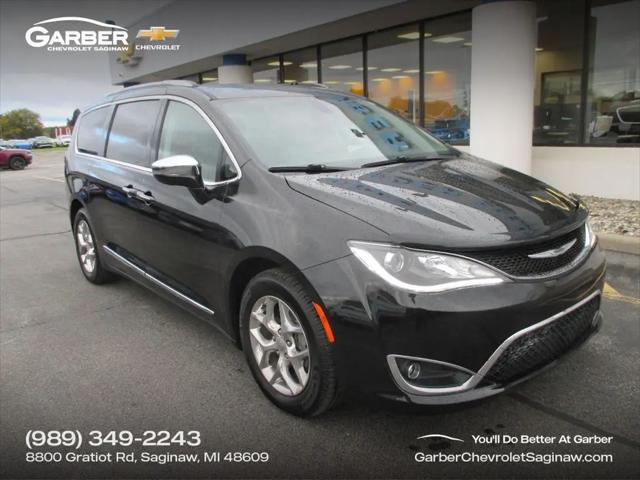 2020 Chrysler Pacifica Limited for sale in Saginaw, MI