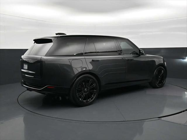 2023 Land Rover Range Rover P530 SE