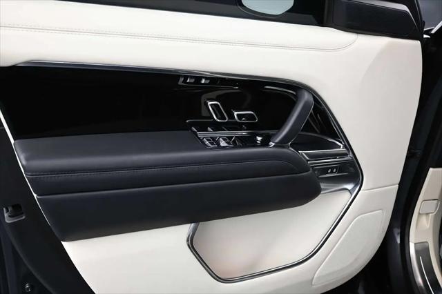 2023 Land Rover Range Rover P530 SE