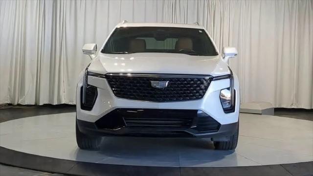 2024 Cadillac XT4 AWD Premium Luxury