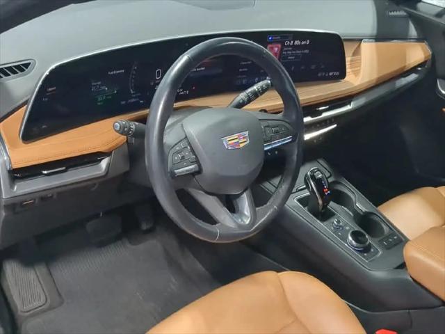 2024 Cadillac XT4 AWD Premium Luxury