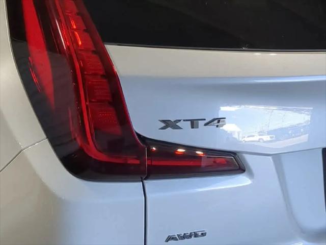 2024 Cadillac XT4 AWD Premium Luxury