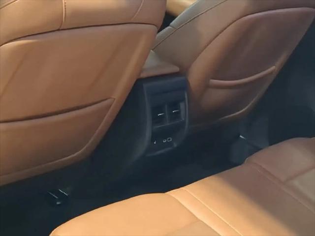 2024 Cadillac XT4 AWD Premium Luxury