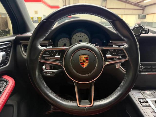 2017 Porsche Macan S