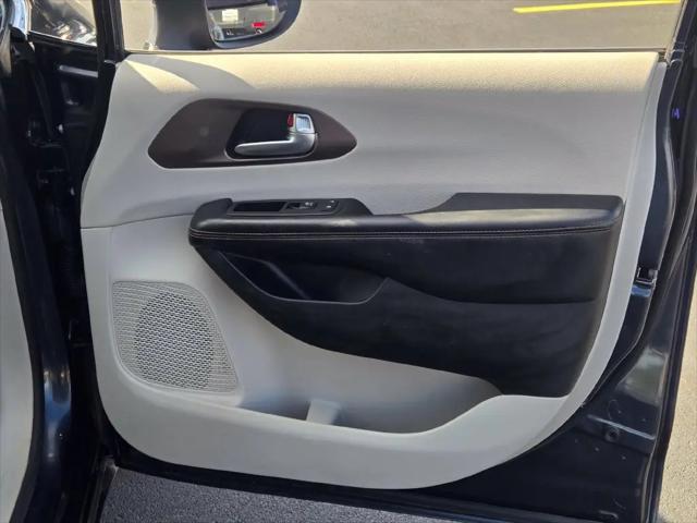 2019 Chrysler Pacifica LX