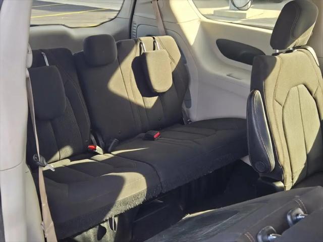 2019 Chrysler Pacifica LX