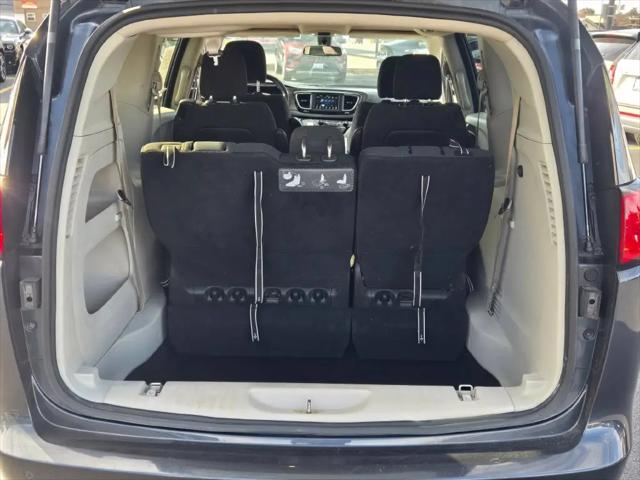 2019 Chrysler Pacifica LX