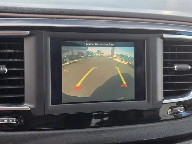 2019 Chrysler Pacifica LX