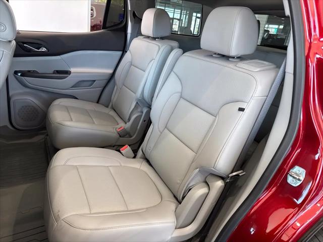 2021 GMC Acadia AWD SLT