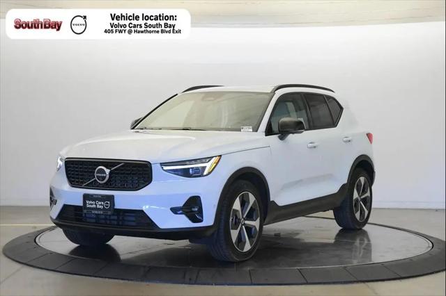 2026 Volvo XC40 Plus, B5 AWD Gas mild hybrid, Dark for sale in Torrance, CA