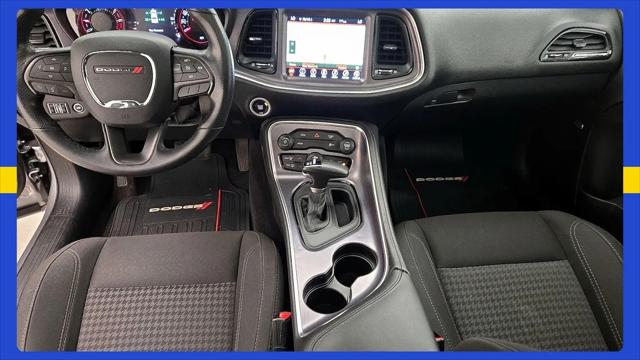 2017 Dodge Challenger SXT
