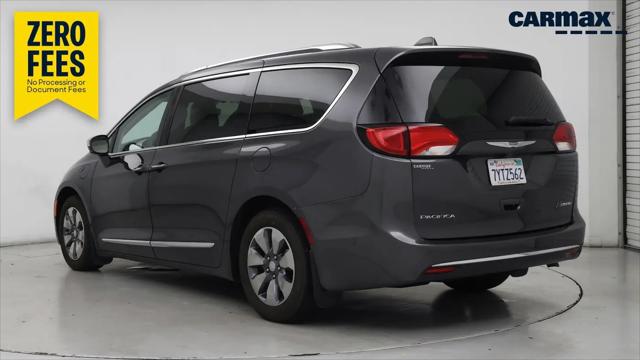 2017 Chrysler Pacifica Hybrid Platinum