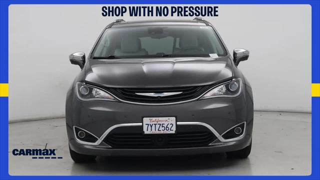 2017 Chrysler Pacifica Hybrid Platinum