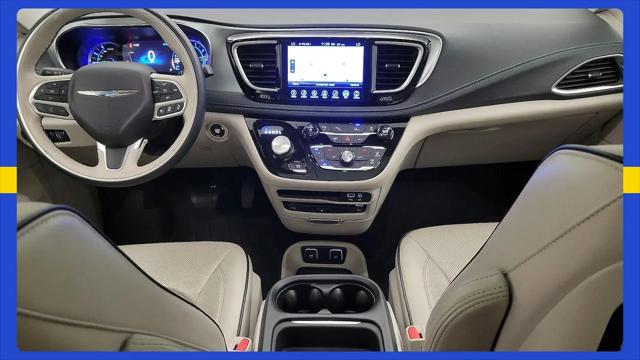 2017 Chrysler Pacifica Hybrid Platinum