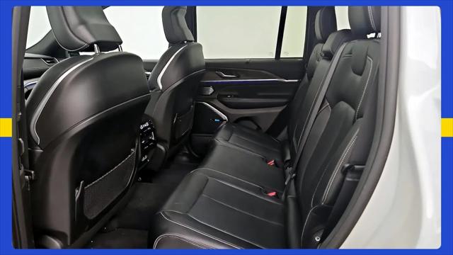 2022 Jeep Grand Cherokee Overland 4x4