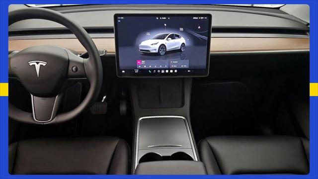 2025 Tesla Model Y Long Range Dual Motor Rear-Wheel Drive