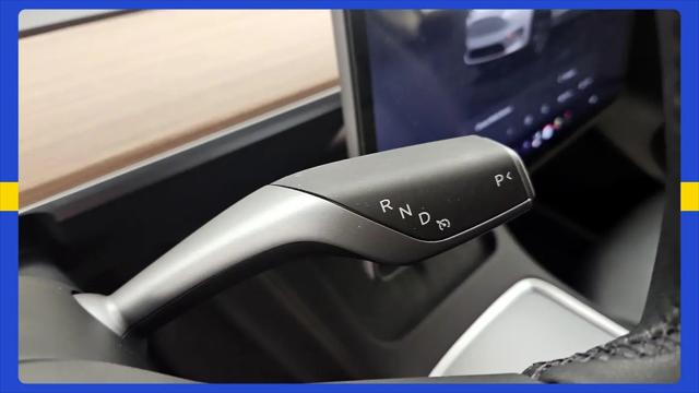2025 Tesla Model Y Long Range Dual Motor Rear-Wheel Drive