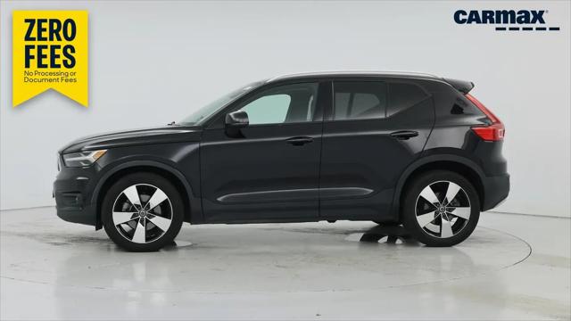 2021 Volvo XC40 T5 Momentum