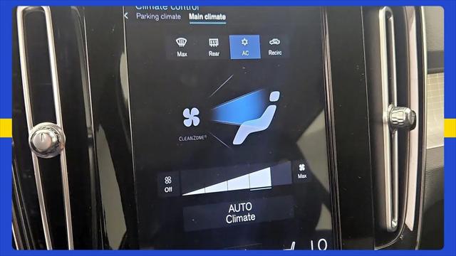 2021 Volvo XC40 T5 Momentum
