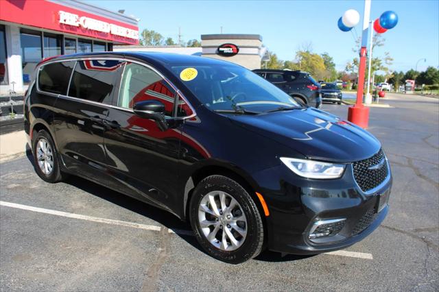 2024 Chrysler Pacifica Touring L AWD