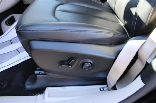 2024 Chrysler Pacifica Touring L AWD
