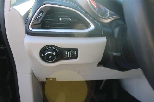 2024 Chrysler Pacifica Touring L AWD