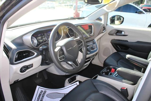 2024 Chrysler Pacifica Touring L AWD