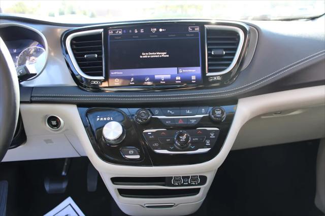 2024 Chrysler Pacifica Touring L AWD