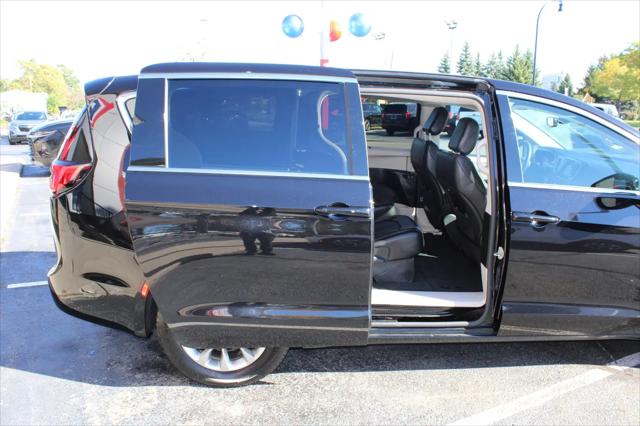 2024 Chrysler Pacifica Touring L AWD