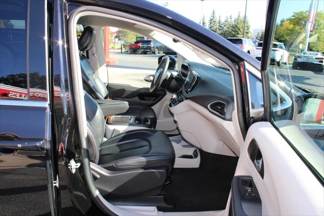 2024 Chrysler Pacifica Touring L AWD