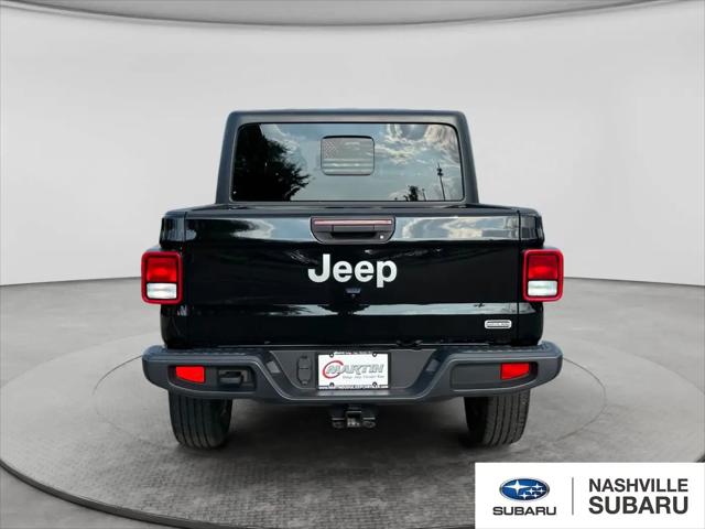 2021 Jeep Gladiator Overland