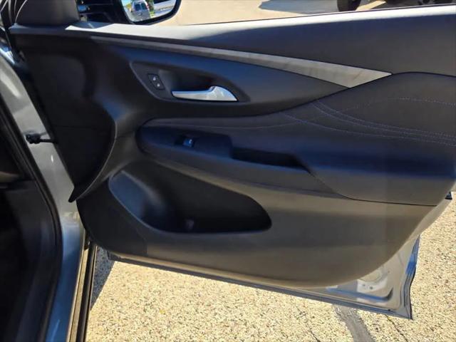 2024 Buick NV Sport Touring FWD