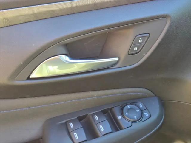 2024 Buick NV Sport Touring FWD