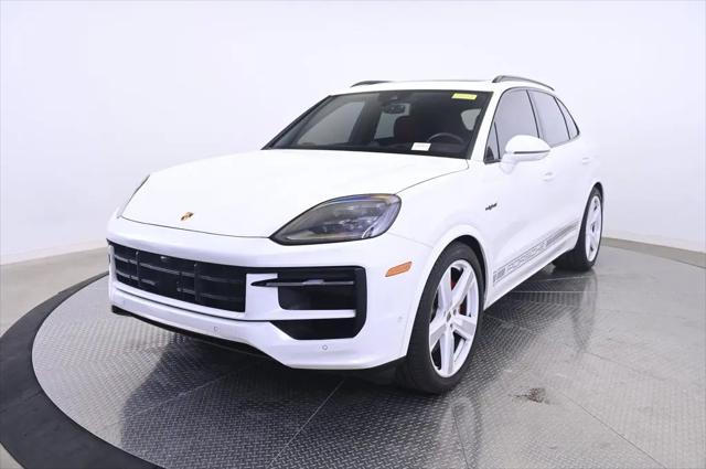2025 Porsche Cayenne E-Hybrid S for sale in Beachwood, OH