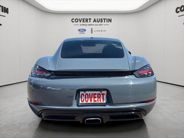 2017 Porsche 718 Cayman Base
