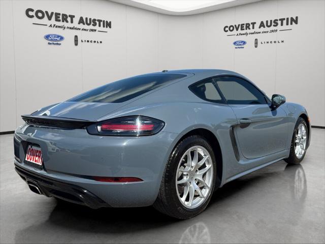 2017 Porsche 718 Cayman Base