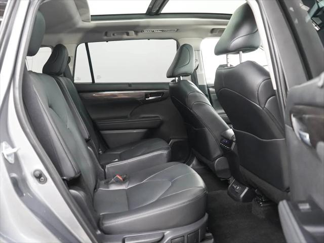 2026 Toyota Highlander Hybrid Limited