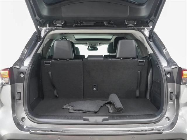 2026 Toyota Highlander Hybrid Limited