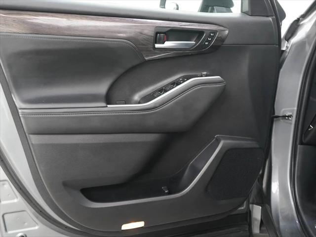 2026 Toyota Highlander Hybrid Limited