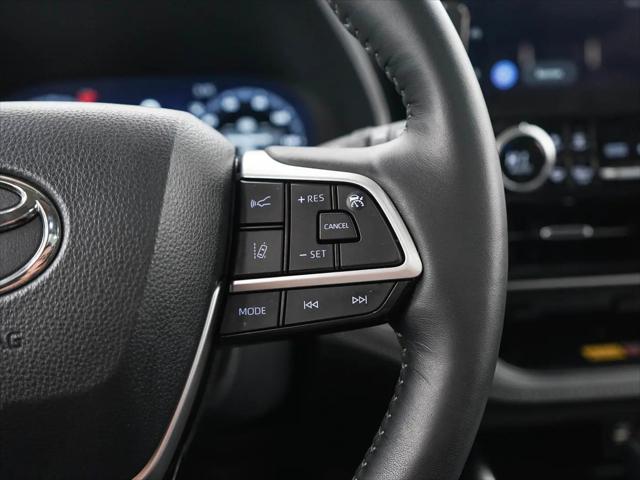 2026 Toyota Highlander Hybrid Limited
