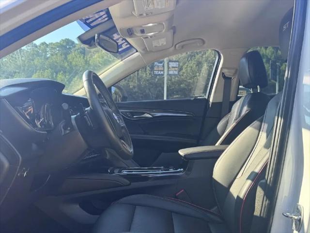 2023 Buick Envision Essence FWD