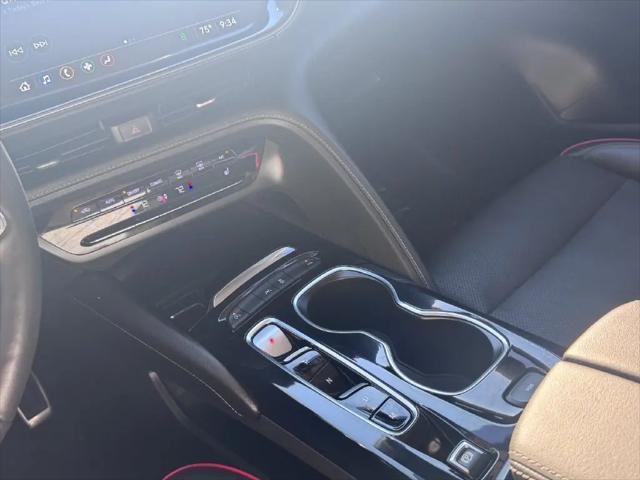 2023 Buick Envision Essence FWD