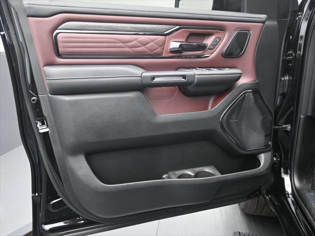 2025 Ram 1500 Limited Crew Cab 4x4 57 Box