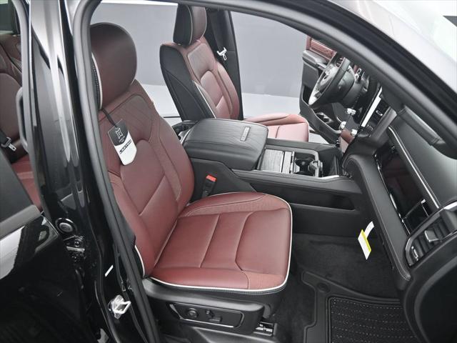 2025 Ram 1500 Limited Crew Cab 4x4 57 Box
