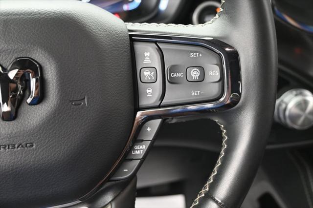 2025 Ram 1500 Limited Crew Cab 4x4 57 Box
