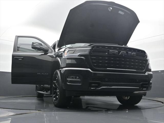 2025 Ram 1500 Limited Crew Cab 4x4 57 Box