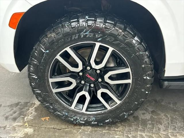 2021 GMC Yukon 4WD AT4