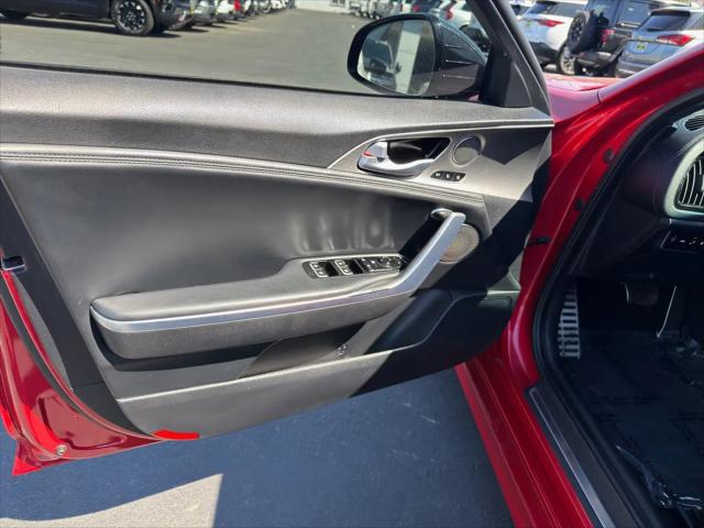 2019 Kia Stinger GT1